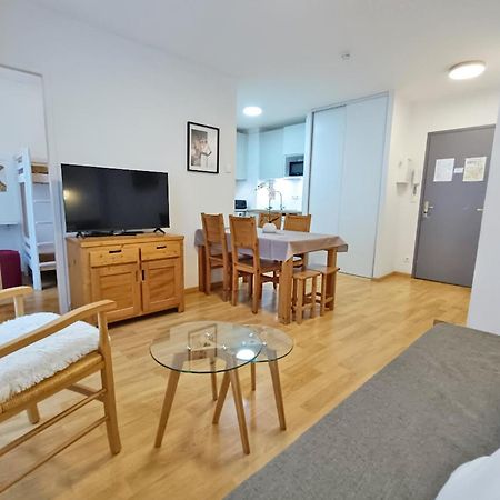L'Eterlou, T3, Centre Luchon, Wifi, Casier A Skis, Ascenseur, 6 Personnes Bagneres-de-Luchon Exterior foto